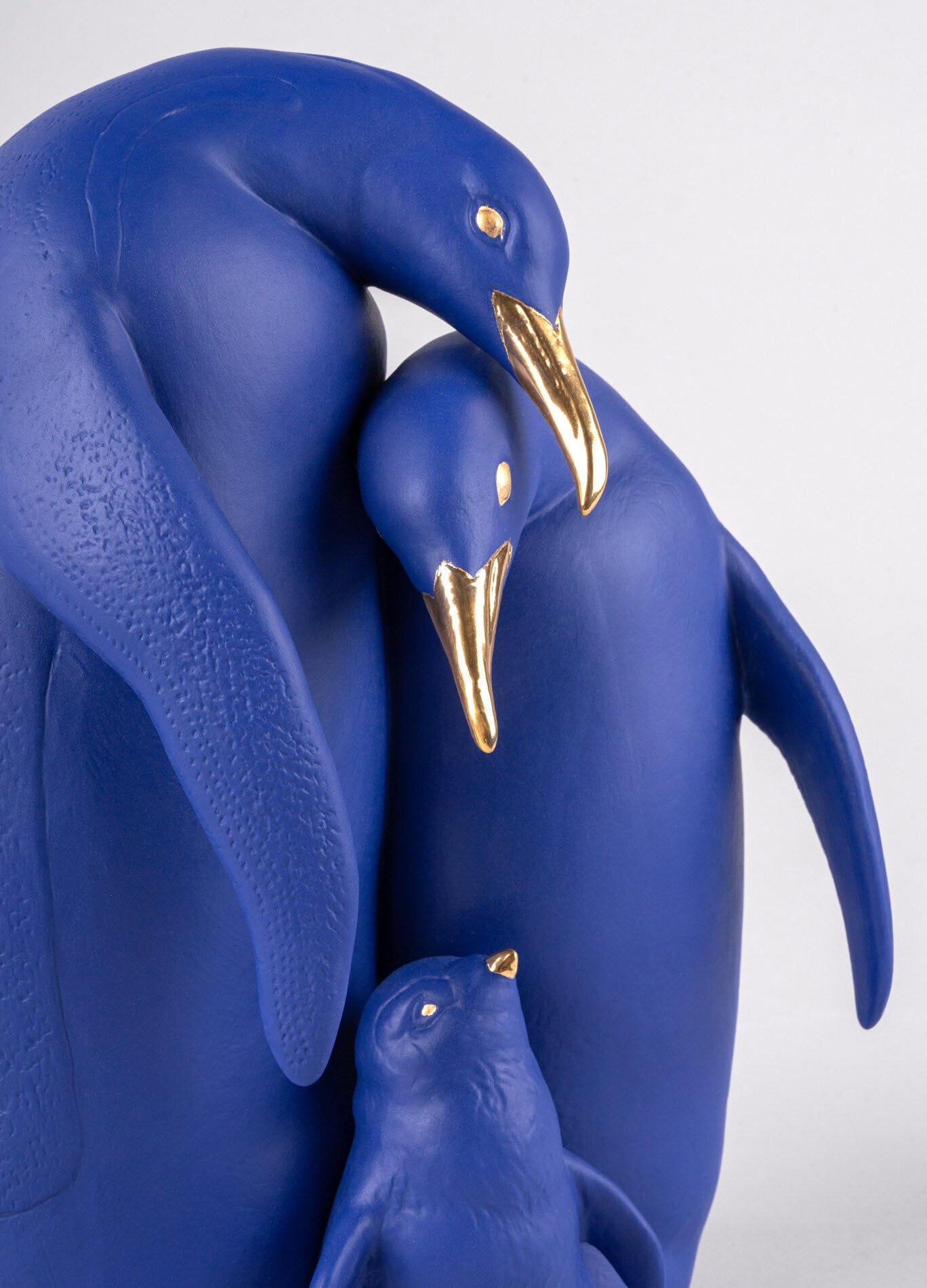 ペンギン(Bold Blue) - Lladro-Japan