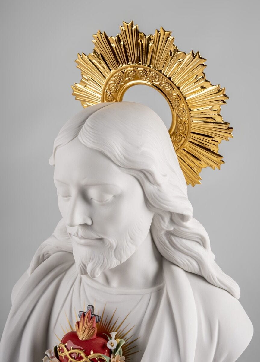Sacred Heart of Jesus Sculpture | Lladro Official JAPAN