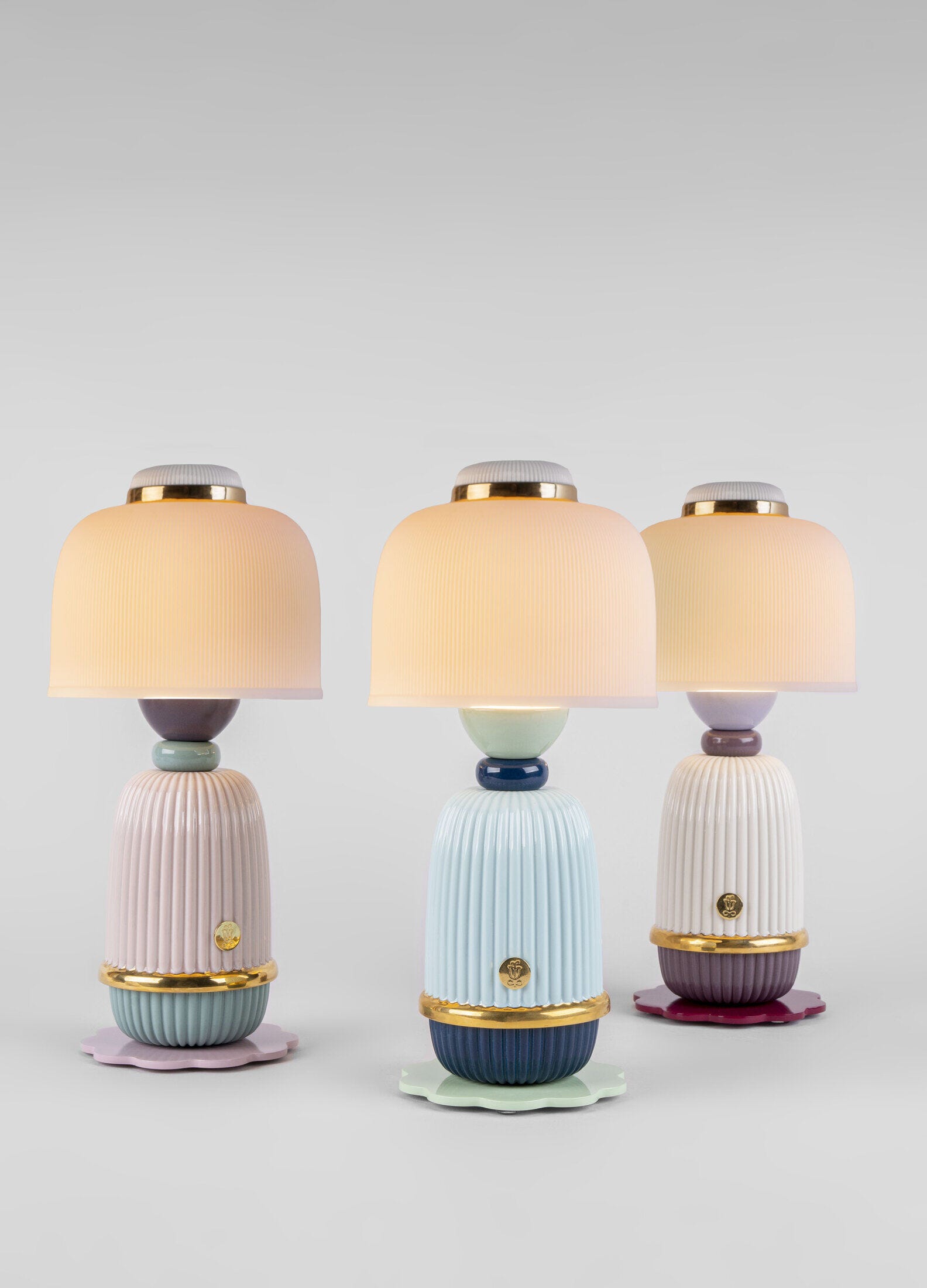 Kokeshi lamp - pink - Lladro-USA