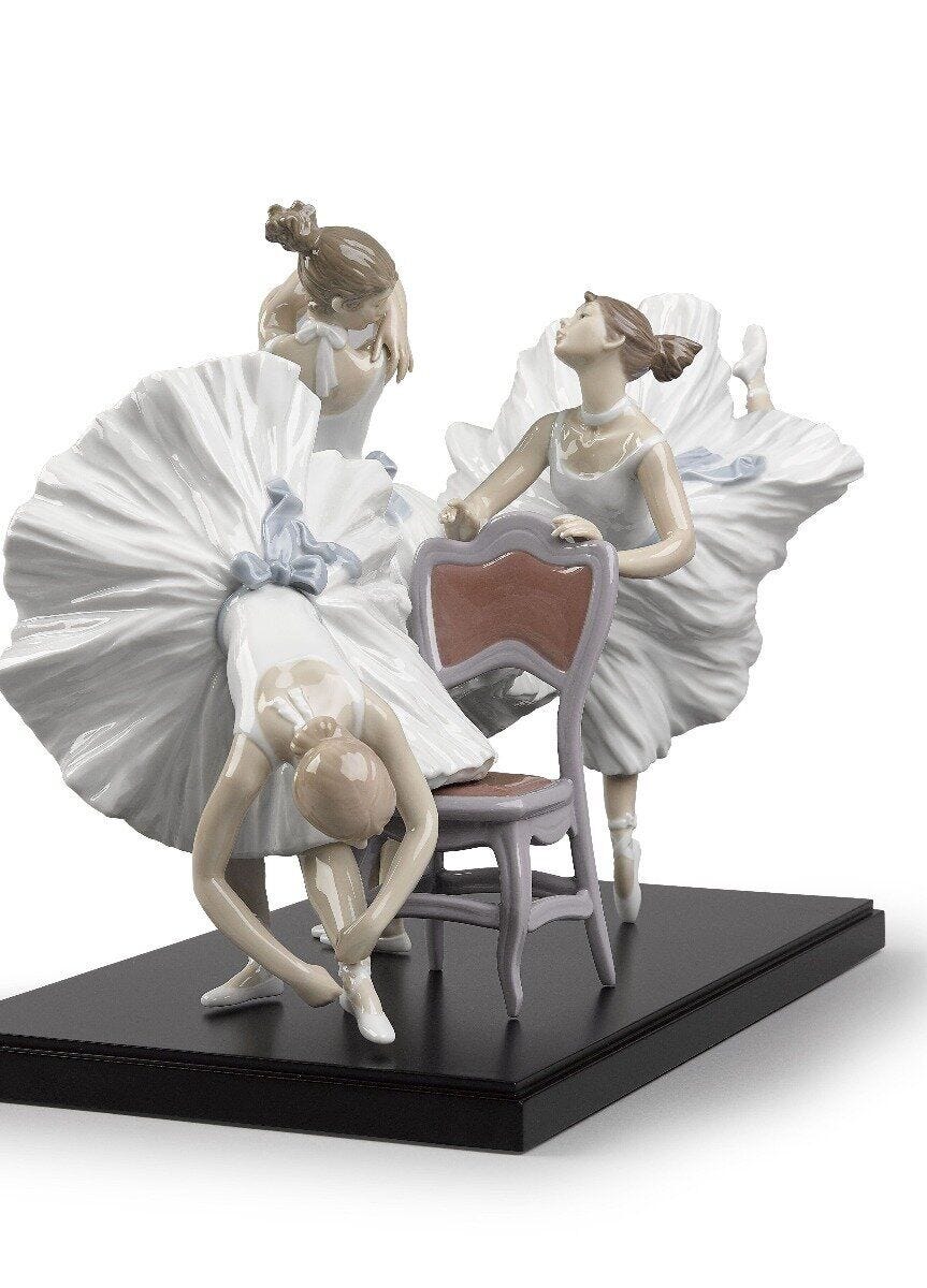 Backstage Preparation Lladro - 01015817 - Entertainment and the