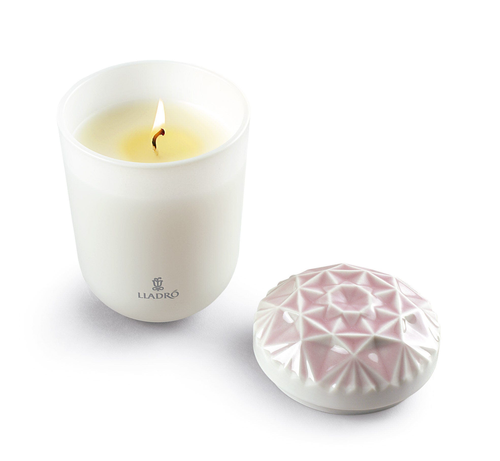 Echoes of Nature Candle. I Love You, Mom Scent - Lladro-Canada