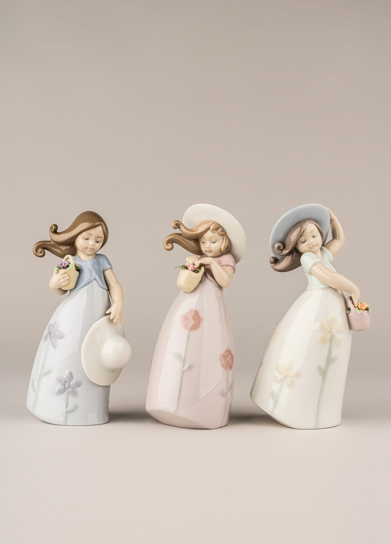 リヤドロ リトル・デイジー 01008041 LLADRO LITTLE DAISY □-