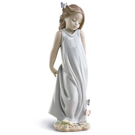 Friend of The Butterflies Girl Figurine - Lladro-USA