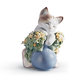 LLADRO FIGURINE #01442 KITTY CONFRONTATION selling CAT WITH FROG & FLOWERS