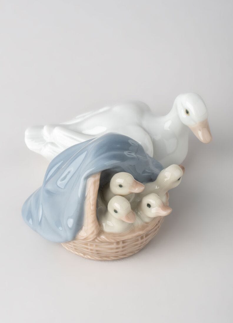 Ducklings Figurine in Lladró