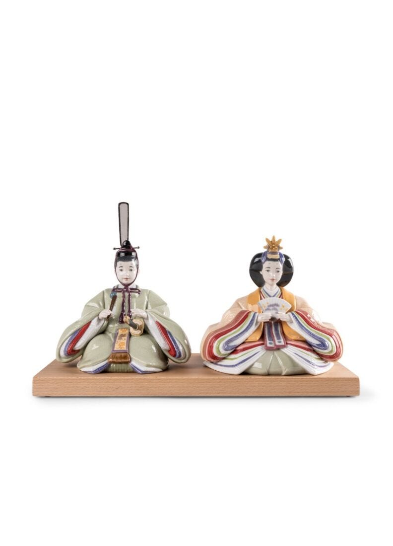 Hina Dolls Sculpture. Green-yellow. Limited Edition in Lladró