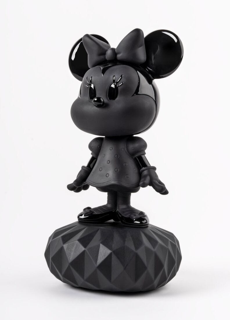 Minnie Total Black Sculpture in Lladró