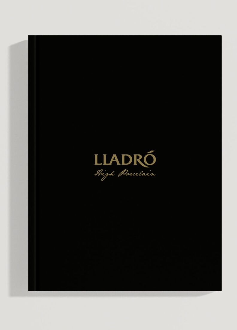 High Porcelain Book Catalogue 2021 in Lladró