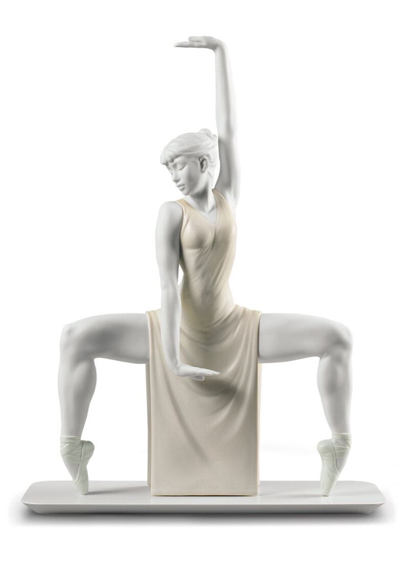 Dancer Ballet Woman Figurine - Lladro-Canada