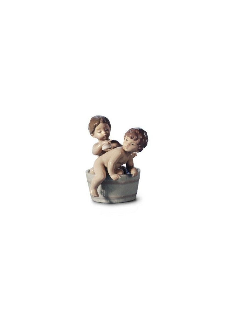 Bath time - Lladro-USA