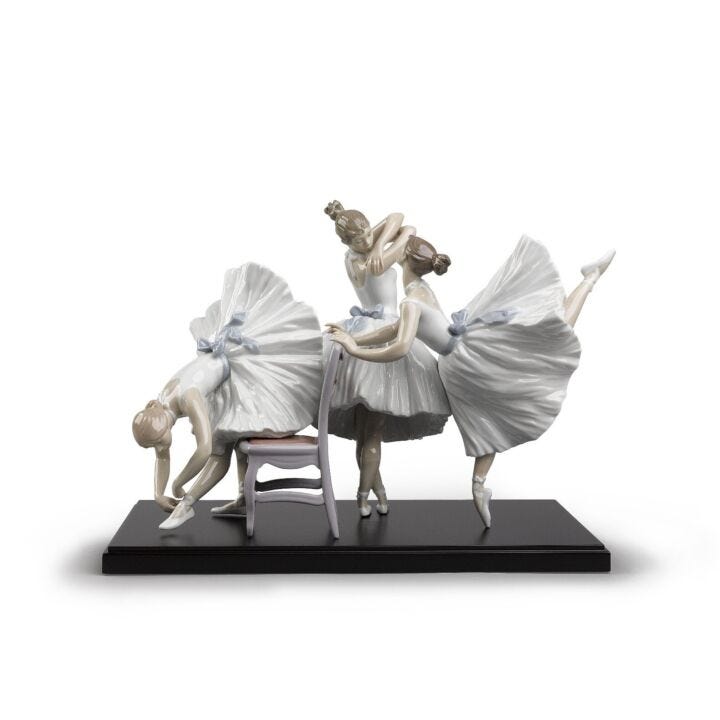 Backstage Ballet Figurine. Limited Edition in Lladró