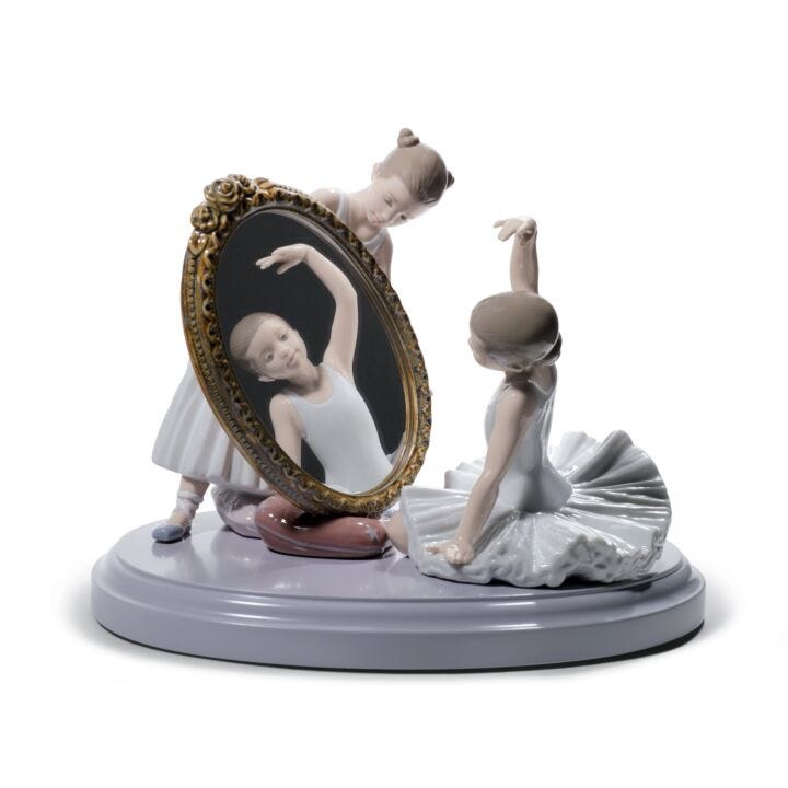 Curtain Call Lladro - 01015814 - Entertainment and the Arts Lladro Figurines  & Collectibles