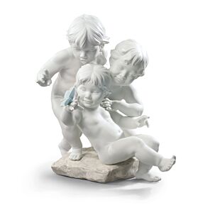 A Romp in The Garden Girl Figurine Type 626 - Lladro-USA