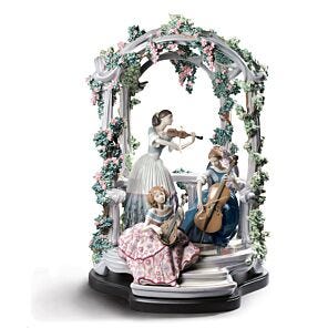 Lladro Tea in The Garden Women Sculpture. Limited Edition 01001759