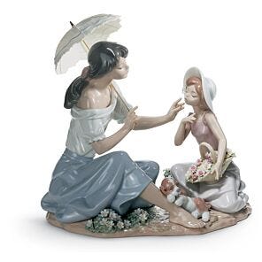 My Sister My Friend Figurine - Lladro-USA