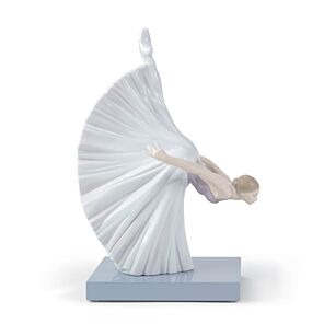 Giselle Reverence Ballet Figurine