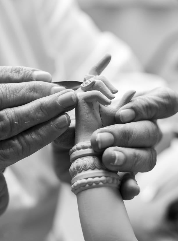 Handcrafted process of the sculpture