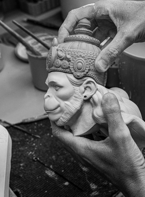 Handmade process of the sculpture